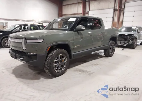 2022 Rivian R1T Launch Edition z USA, uszkodzony, nr VIN 7FCTGAAL2NN000724